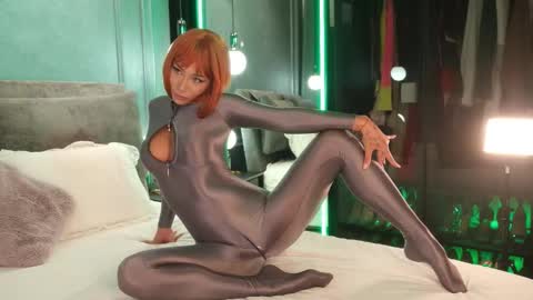 Snapshot of ami_katana chatting on September 10, 2025, 2:50 pm Ami online show from September 10, 2025, 2:50 pm