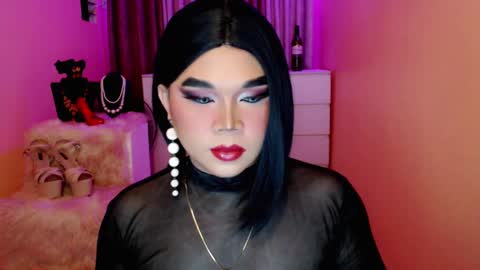 Queen Mireska online show from December 28, 2024, 3:59 pm