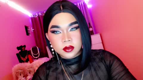 Queen Mireska online show from February 22, 2025, 3:14 pm