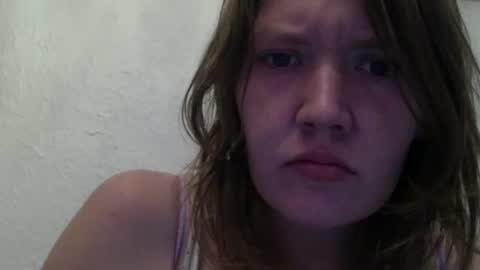 amileamariestar online show from December 4, 2024, 4:32 am