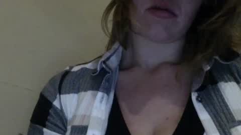 amileamariestar online show from December 24, 2024, 7:55 pm