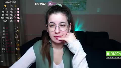 Amina online show from December 18, 2025, 6:41 am