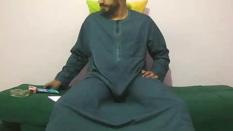 Amir online show from November 21, 2025, 2:10 am