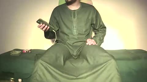 Amir online show from November 23, 2025, 6:24 am