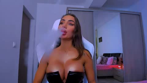 Arinna online show from February 21, 2025, 2:16 pm