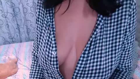 Snapshot of ammanda_ chatting on December 15, 2024, 4:29 am diana online show from December 15, 2024, 4:29 am