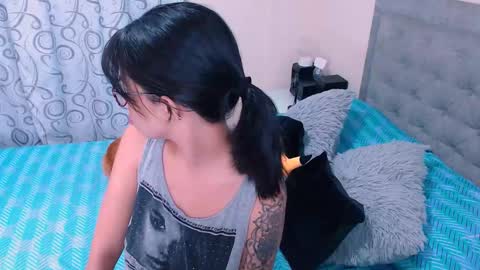 Snapshot of ammanda_ chatting on January 21, 2025, 2:11 am diana online show from January 21, 2025, 2:11 am