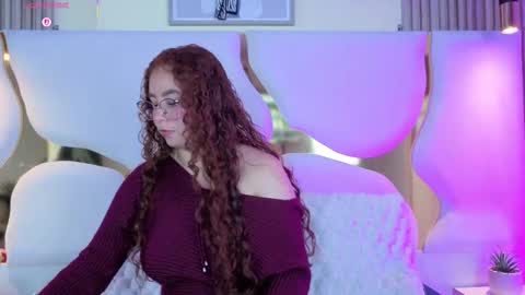 Snapshot of ammber_mjs chatting on September 15, 2025, 3:12 pm ammber_mjs online show from September 15, 2025, 3:12 pm