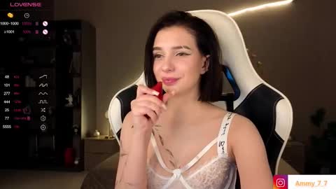 Ammy  dont forget to thumbs up me  online show from December 17, 2025, 2:50 am