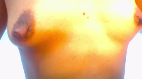 Snapshot of ammy_ronan chatting on January 18, 2025, 7:37 pm IM AMMY online show from January 18, 2025, 7:37 pm