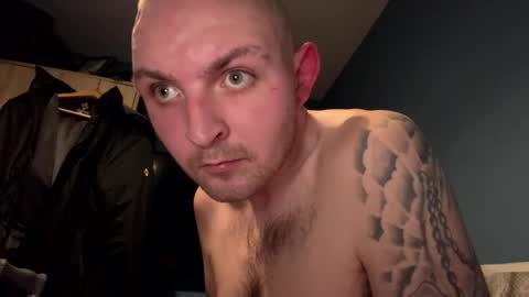 Snapshot of amwillz1997 chatting on November 13, 2025, 5:45 pm amwillz1997 online show from November 13, 2025, 5:45 pm