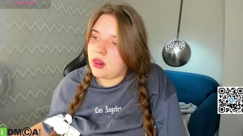 Snapshot of amy__wood chatting on September 18, 2025, 11:01 am AmyGMT 2 Mon-Sun 0300am-0900am online show from September 18, 2025, 11:01 am