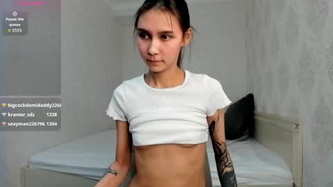 Amy online show from September 25, 2025, 1:42 am