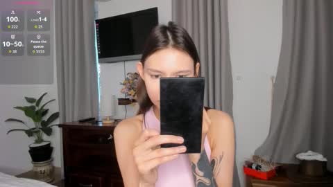 Amy online show from November 24, 2025, 12:10 am