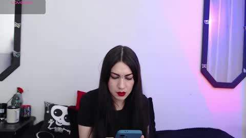 Snapshot of amy_aloqua chatting on October 1, 2025, 4:02 pm Amy online show from October 1, 2025, 4:02 pm