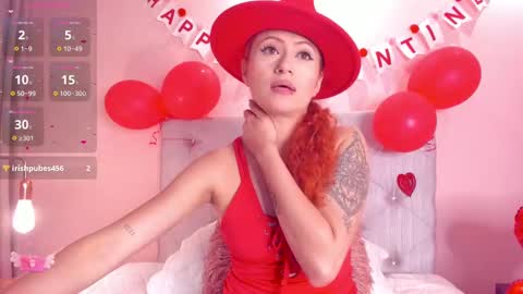 Snapshot of amy_e chatting on February 14, 2025, 10:58 pm Amy Evans online show from February 14, 2025, 10:58 pm