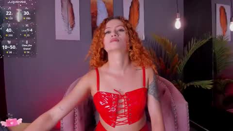 Snapshot of amy_e chatting on September 25, 2025, 5:16 pm Amy Evans online show from September 25, 2025, 5:16 pm