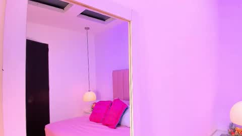 Snapshot of amy_ferreira chatting on October 17, 2025, 3:31 am Aleja online show from October 17, 2025, 3:31 am