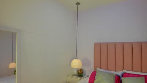 Snapshot of amy_ferreira chatting on November 16, 2025, 11:10 pm Aleja online show from November 16, 2025, 11:10 pm