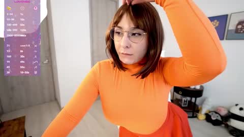 Snapshot of amy_ross1 chatting on October 31, 2025, 2:40 pm Daniela M online show from October 31, 2025, 2:40 pm