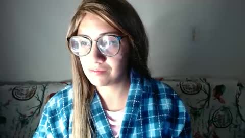 Snapshot of amycosplay99 chatting on December 24, 2024, 10:33 am amycosplay99 online show from December 24, 2024, 10:33 am