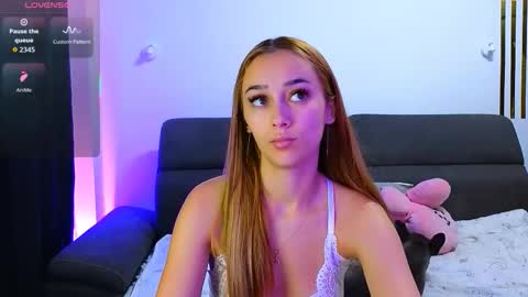 Snapshot of amykentt chatting on November 3, 2025, 4:08 pm amykentt online show from November 3, 2025, 4:08 pm