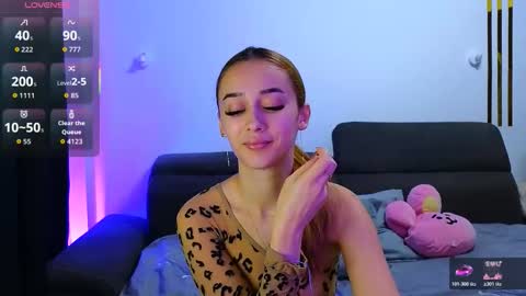 Snapshot of amykentt chatting on November 22, 2025, 3:44 pm amykentt online show from November 22, 2025, 3:44 pm