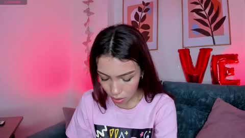 Snapshot of amysc chatting on February 21, 2025, 1:55 pm Amy online show from February 21, 2025, 1:55 pm