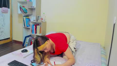 AmyWhitexxd online show from February 24, 2025, 11:52 pm