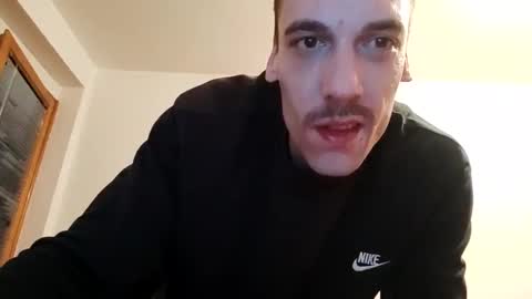 Snapshot of amyyrlikesdeep chatting on February 17, 2025, 12:43 am amyyrlikesdeep online show from February 17, 2025, 12:43 am