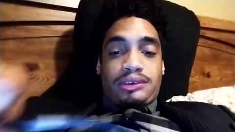 Snapshot of an377432 chatting on March 4, 2025, 2:06 am an377432 online show from March 4, 2025, 2:06 am