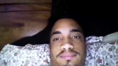 Snapshot of an377432 chatting on March 5, 2025, 1:28 pm an377432 online show from March 5, 2025, 1:28 pm