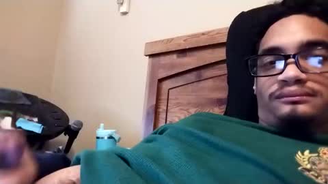 Snapshot of an377432 chatting on March 8, 2025, 4:50 pm an377432 online show from March 8, 2025, 4:50 pm