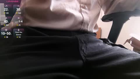 A online show from March 6, 2025, 9:25 am