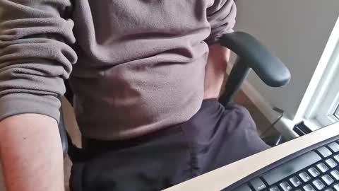 A online show from November 23, 2025, 1:00 pm