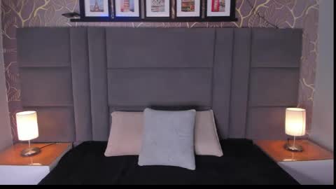 Snapshot of ana_beckett chatting on February 4, 2025, 12:00 pm Ana online show from February 4, 2025, 12:00 pm