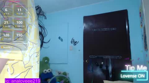 Snapshot of ana_loveee chatting on February 16, 2025, 1:14 am Ana lopez - Cameltoe girl online show from February 16, 2025, 1:14 am