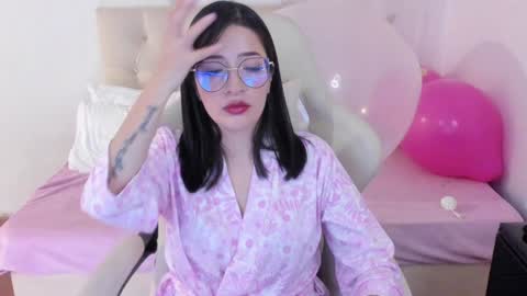 Im anna but you can call me as you want online show from January 27, 2025, 9:00 pm