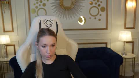 Snapshot of anabel2054 chatting on September 23, 2025, 7:00 am Sweet girls online show from September 23, 2025, 7:00 am