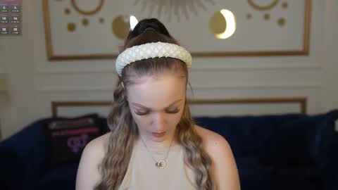 Snapshot of anabel2054 chatting on October 16, 2025, 10:38 am Sweet girls online show from October 16, 2025, 10:38 am