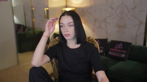 Snapshot of anabel2054 chatting on December 4, 2025, 8:56 am Sweet girls online show from December 4, 2025, 8:56 am