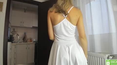 Snapshot of anahi1993 chatting on September 10, 2025, 4:12 am Anahi online show from September 10, 2025, 4:12 am