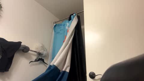 Snapshot of analadventureswolf2wolfgirl chatting on November 9, 2025, 4:22 am Sierra Sue online show from November 9, 2025, 4:22 am