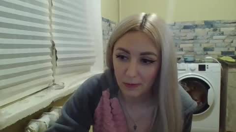 analqueen2024 online show from December 29, 2024, 3:24 pm