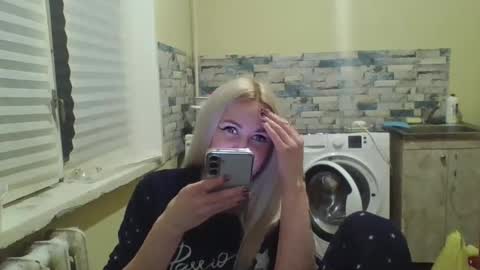 analqueen2024 online show from January 8, 2025, 3:08 am