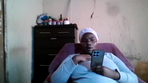 Snapshot of analslut1987 chatting on November 20, 2025, 8:14 am analslut1987 online show from November 20, 2025, 8:14 am