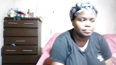 Snapshot of analslut1987 chatting on November 25, 2025, 5:18 am analslut1987 online show from November 25, 2025, 5:18 am