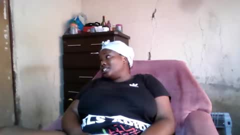 Snapshot of analslut1987 chatting on December 3, 2025, 5:26 am analslut1987 online show from December 3, 2025, 5:26 am