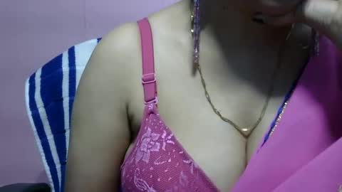 Snapshot of anamika794088 chatting on December 18, 2024, 10:40 am anamika794088 online show from December 18, 2024, 10:40 am