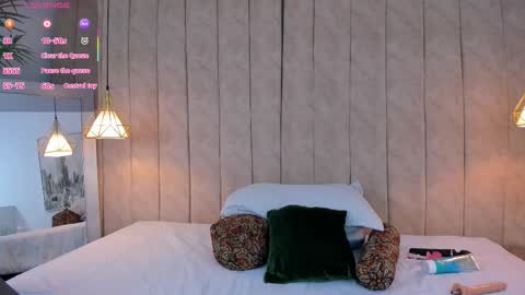 Snapshot of anantaa chatting on September 19, 2025, 11:44 am Ananta online show from September 19, 2025, 11:44 am